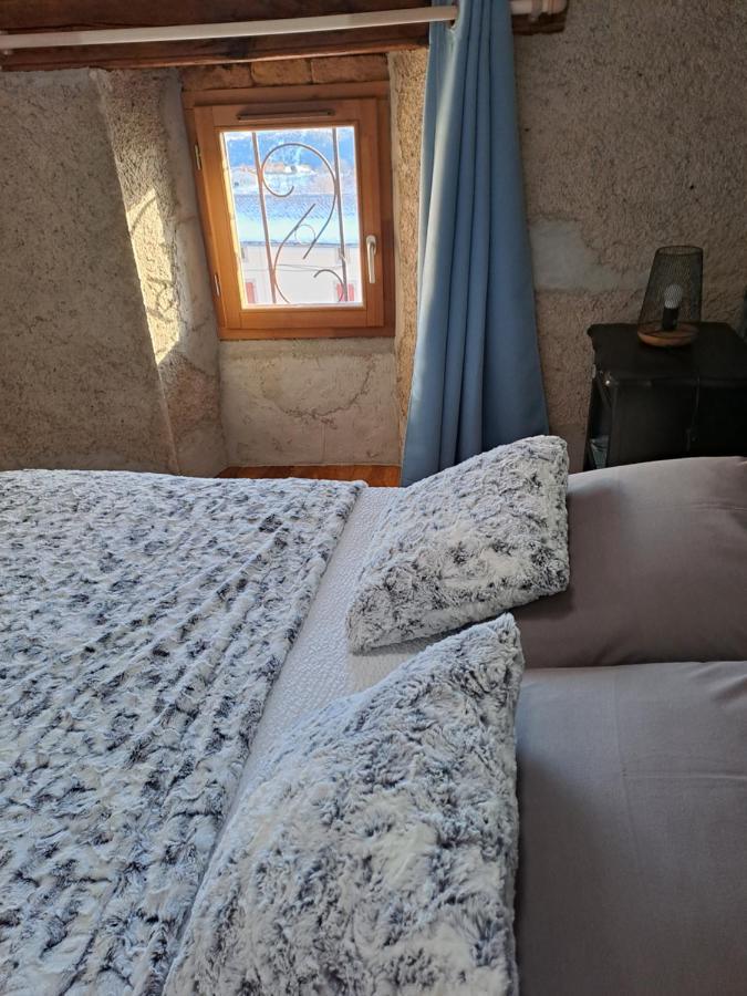 Le Grenier Des Moineaux Panzió Font-Romeu-Odeillo-Via Kültér fotó